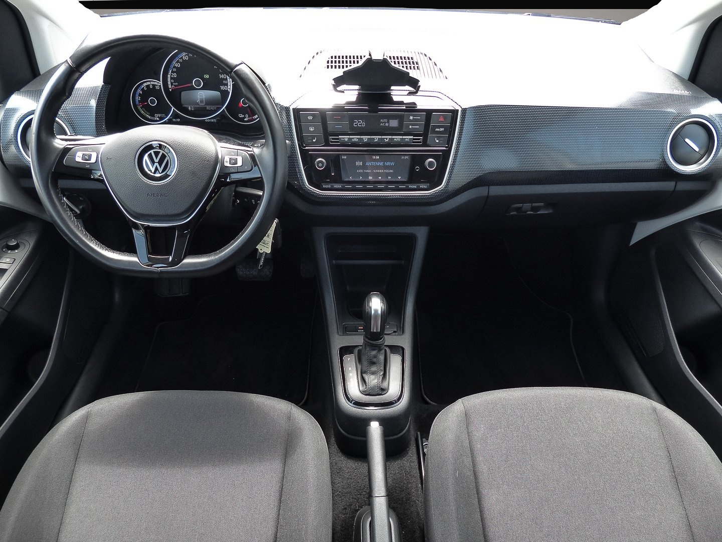 Volkswagen e-up! (06/2021, ELECTRIC)