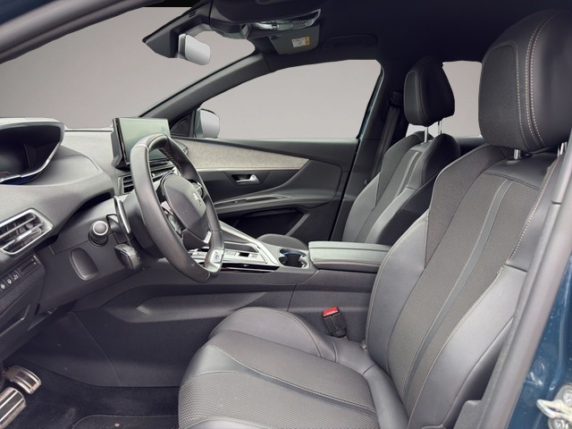 Peugeot 3008 (09/2023, Benzin)