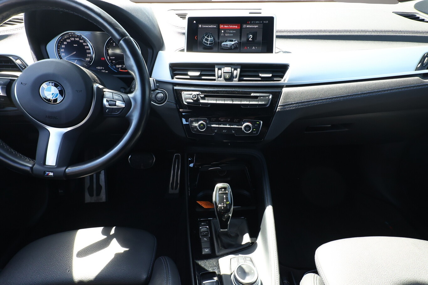 BMW X2 (12/2020, Benzin)
