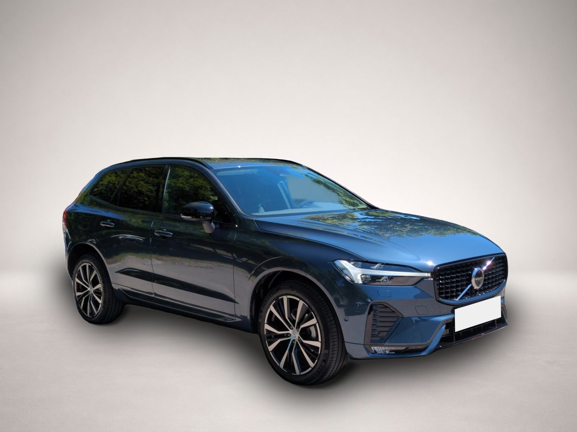 Volvo XC60 (05/2025, Benzin)