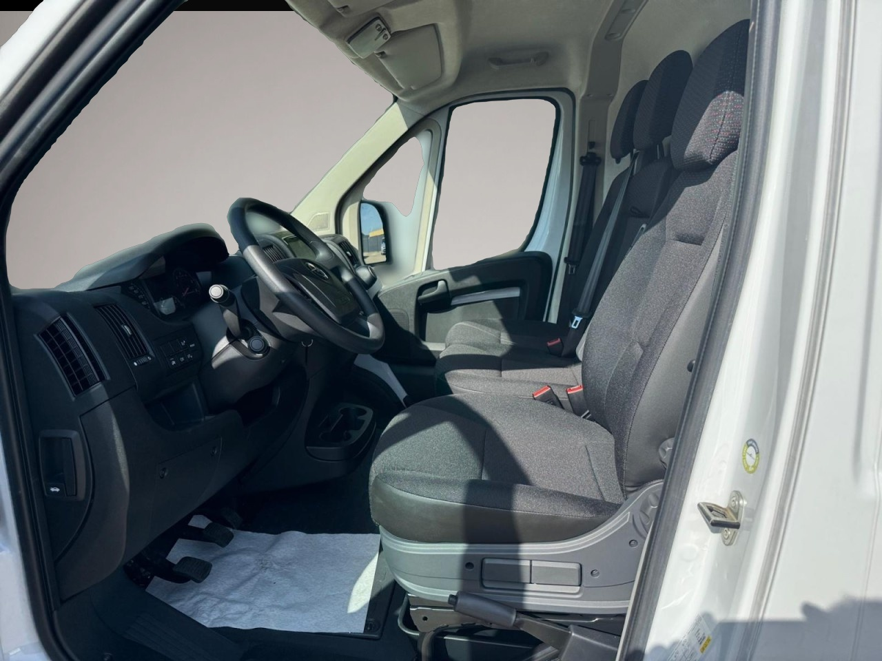 Opel Movano (01/2025, Diesel)