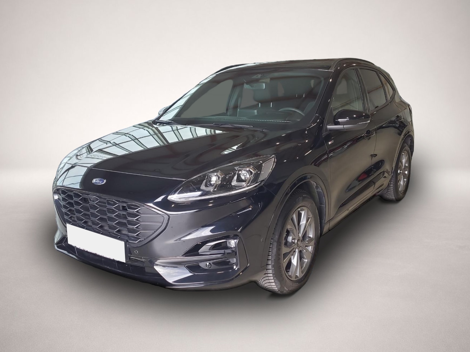 Ford Kuga (10/2023, Benzin)