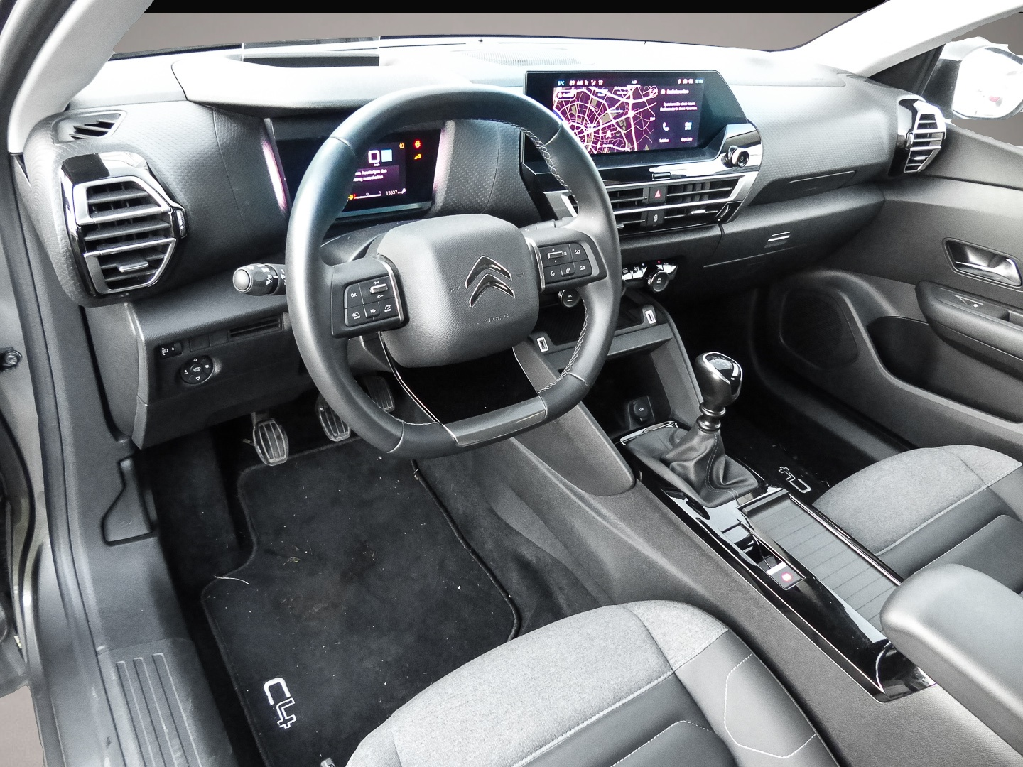Citroen C4 (11/2023, Benzin)