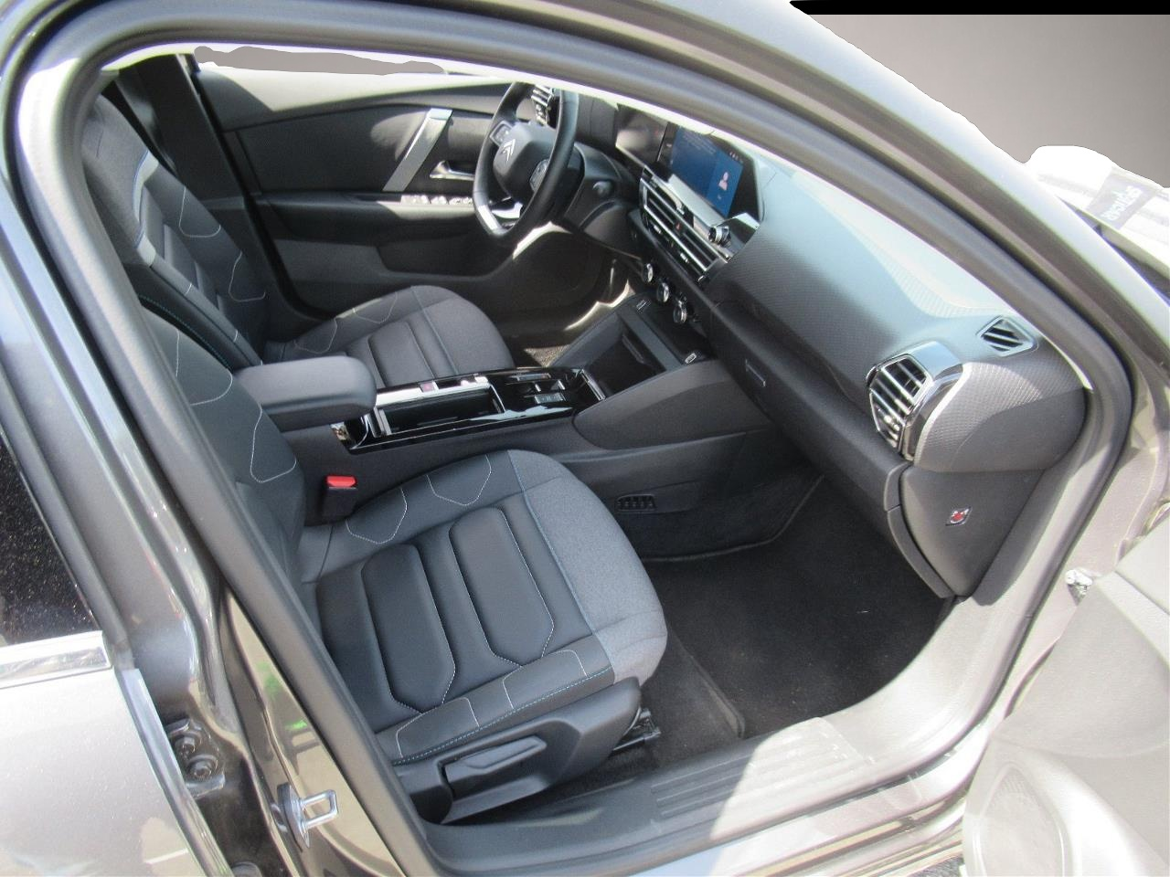 Citroen ë-C4 (01/2024, ELECTRIC)