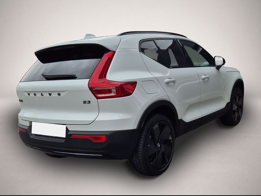 Volvo XC40 (05/2025, Benzin)