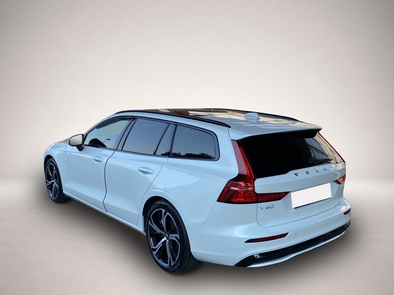 Volvo V60 (06/2024, )