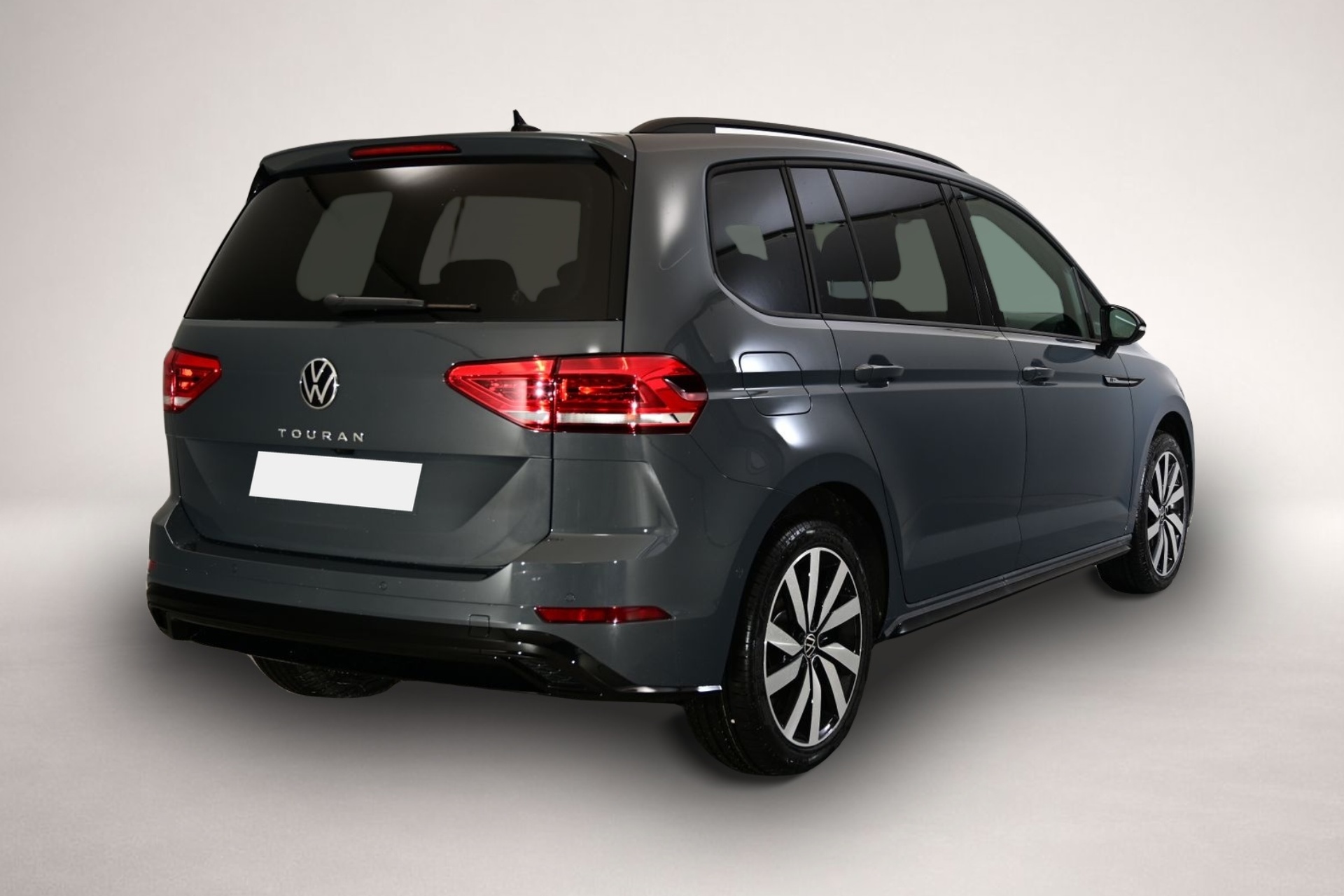 Volkswagen Touran (03/2026, Benzin)