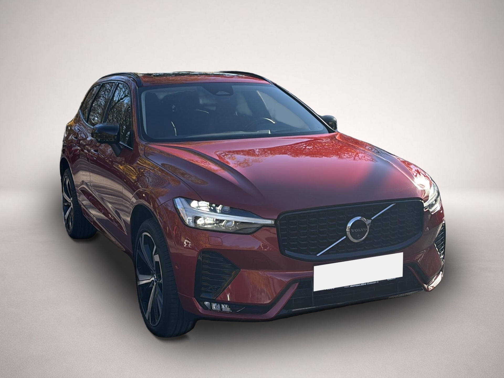 Volvo XC60 (02/2025, Benzin)