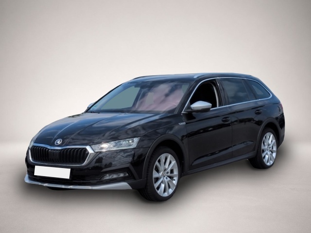 Skoda Octavia (03/2023, Benzin)