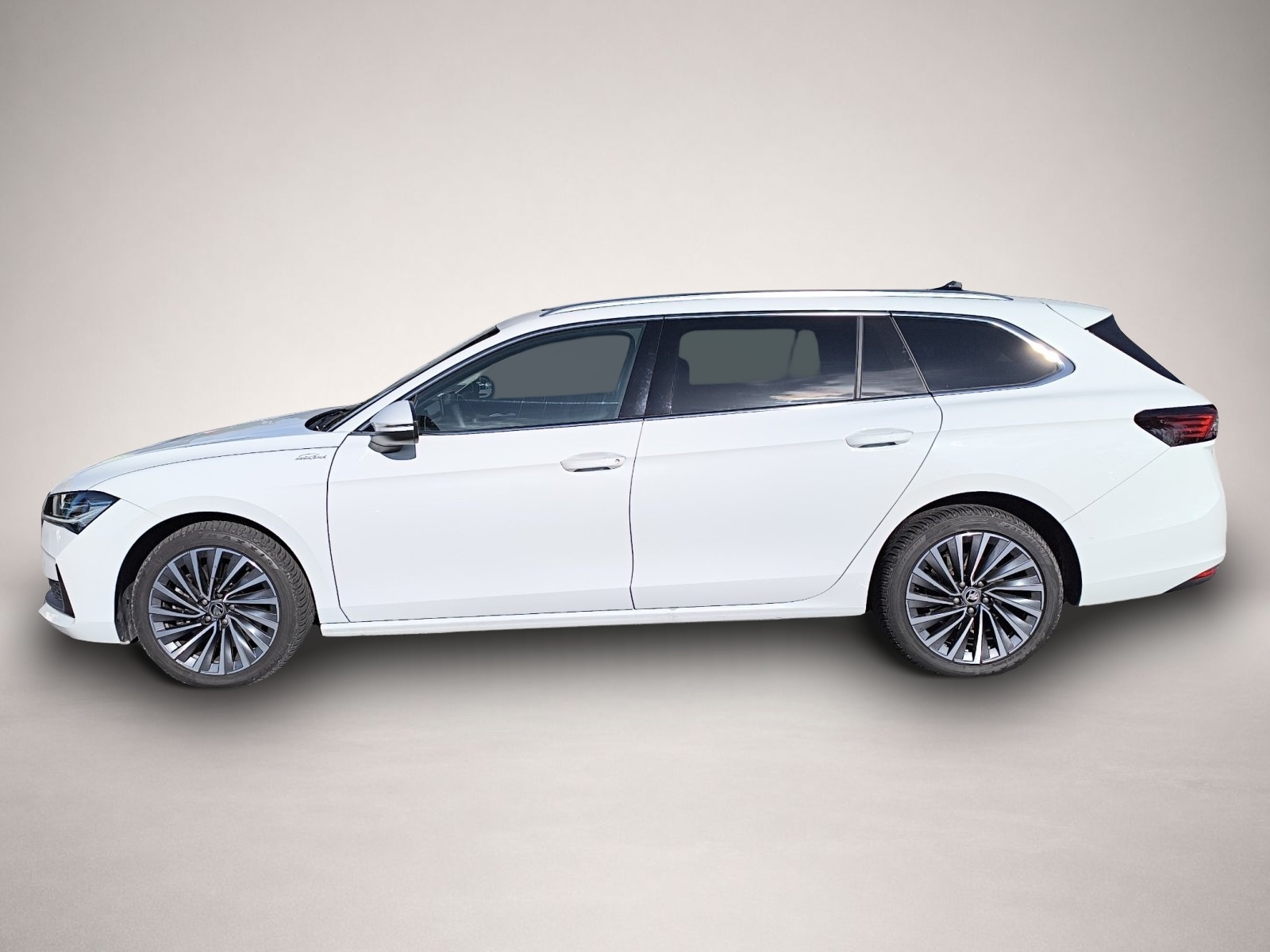Skoda Superb (01/2025, Diesel)