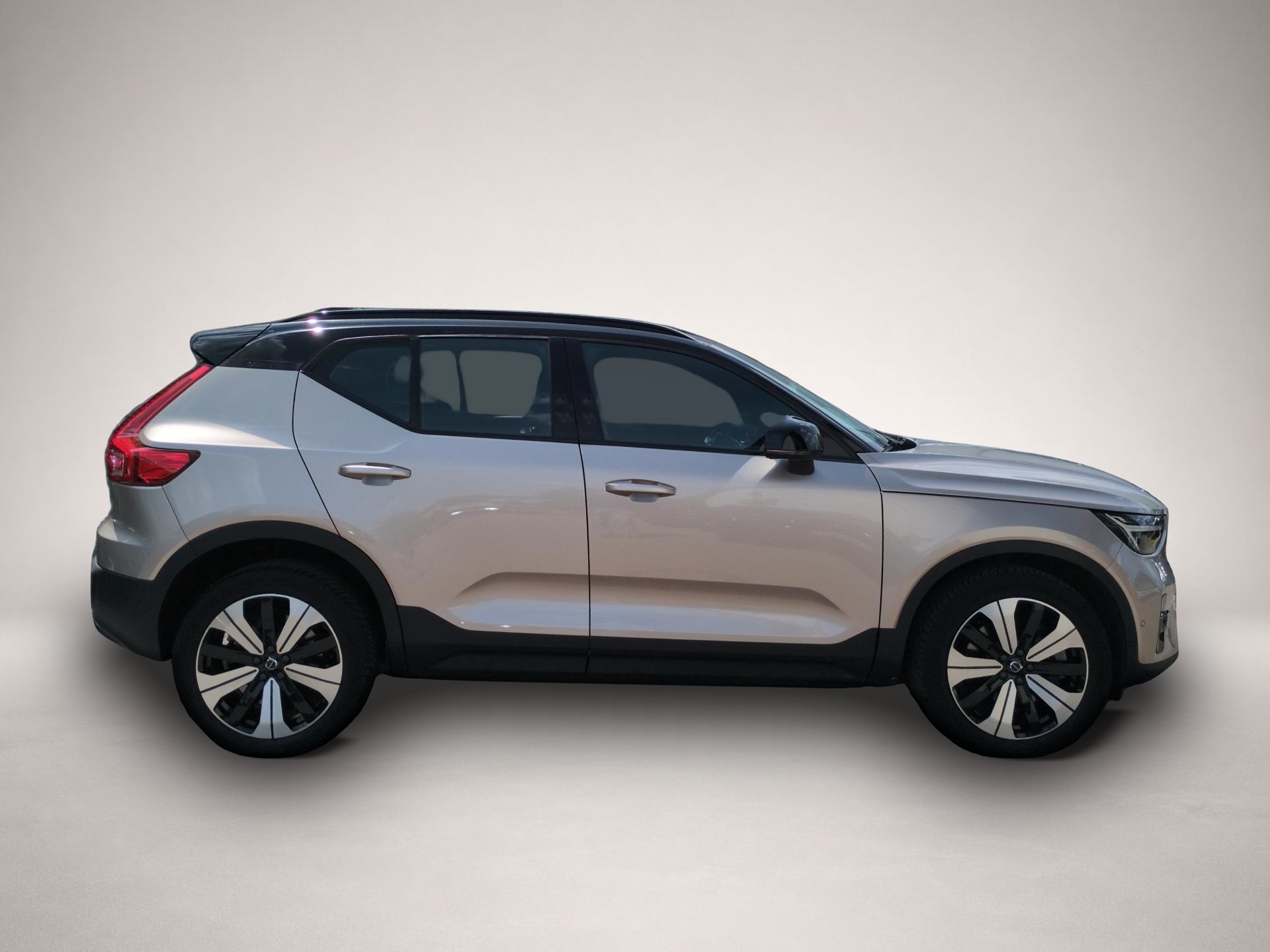 Volvo XC40 (03/2023, ELECTRIC)