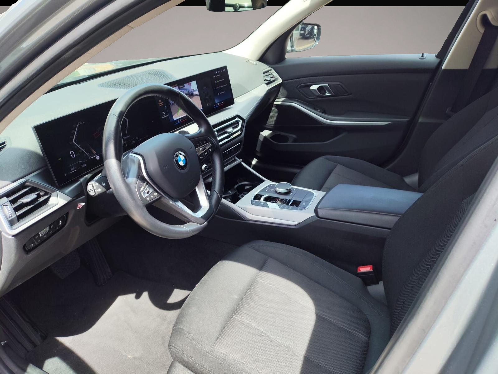 BMW 318 (01/2024, Diesel)