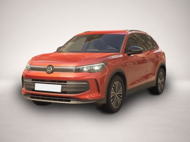 Volkswagen Tiguan (10/2025, )
