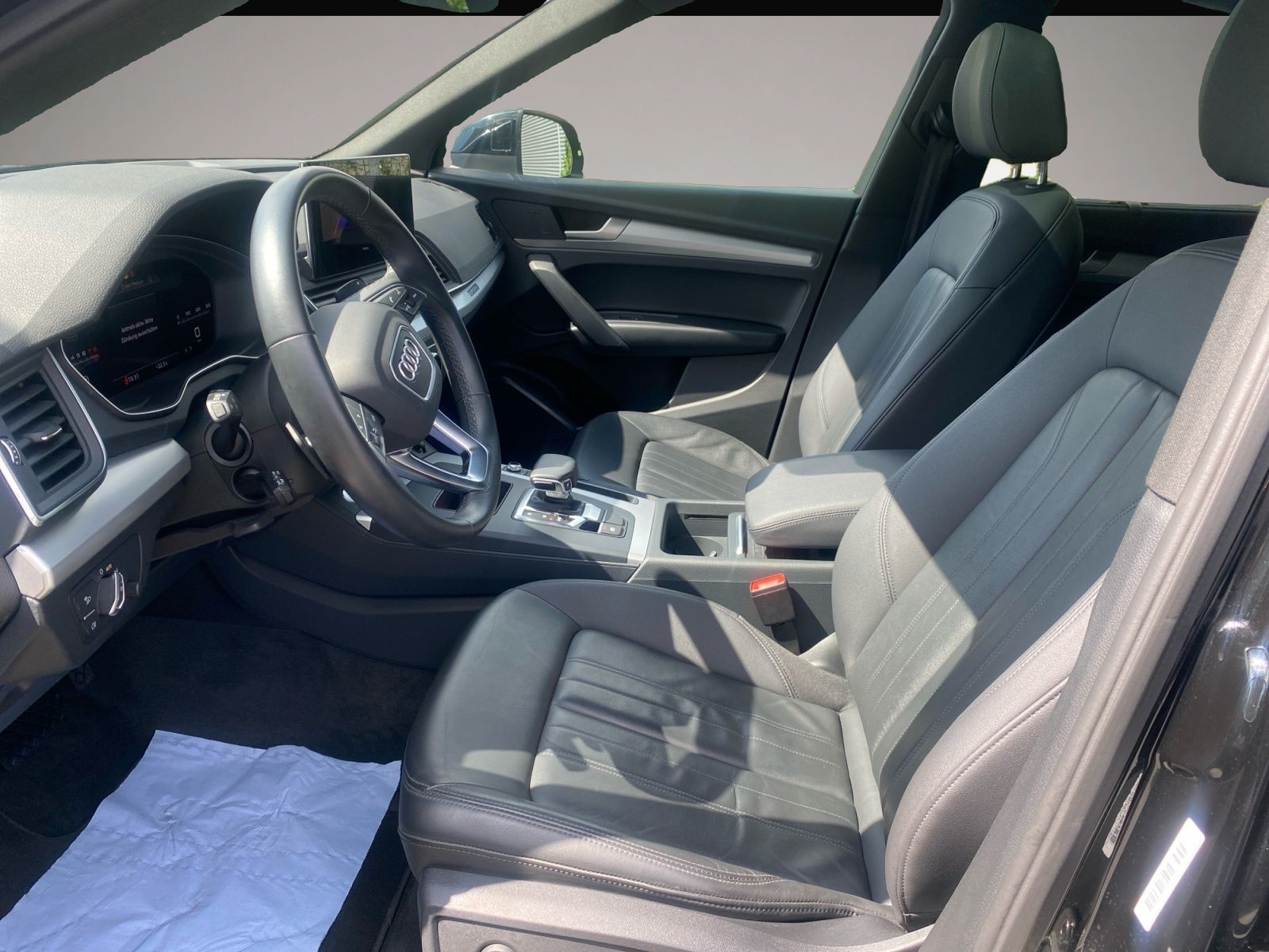 Audi Q5 (03/2023, Benzin)