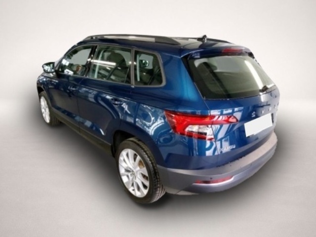 Skoda Karoq (12/2021, Benzin)