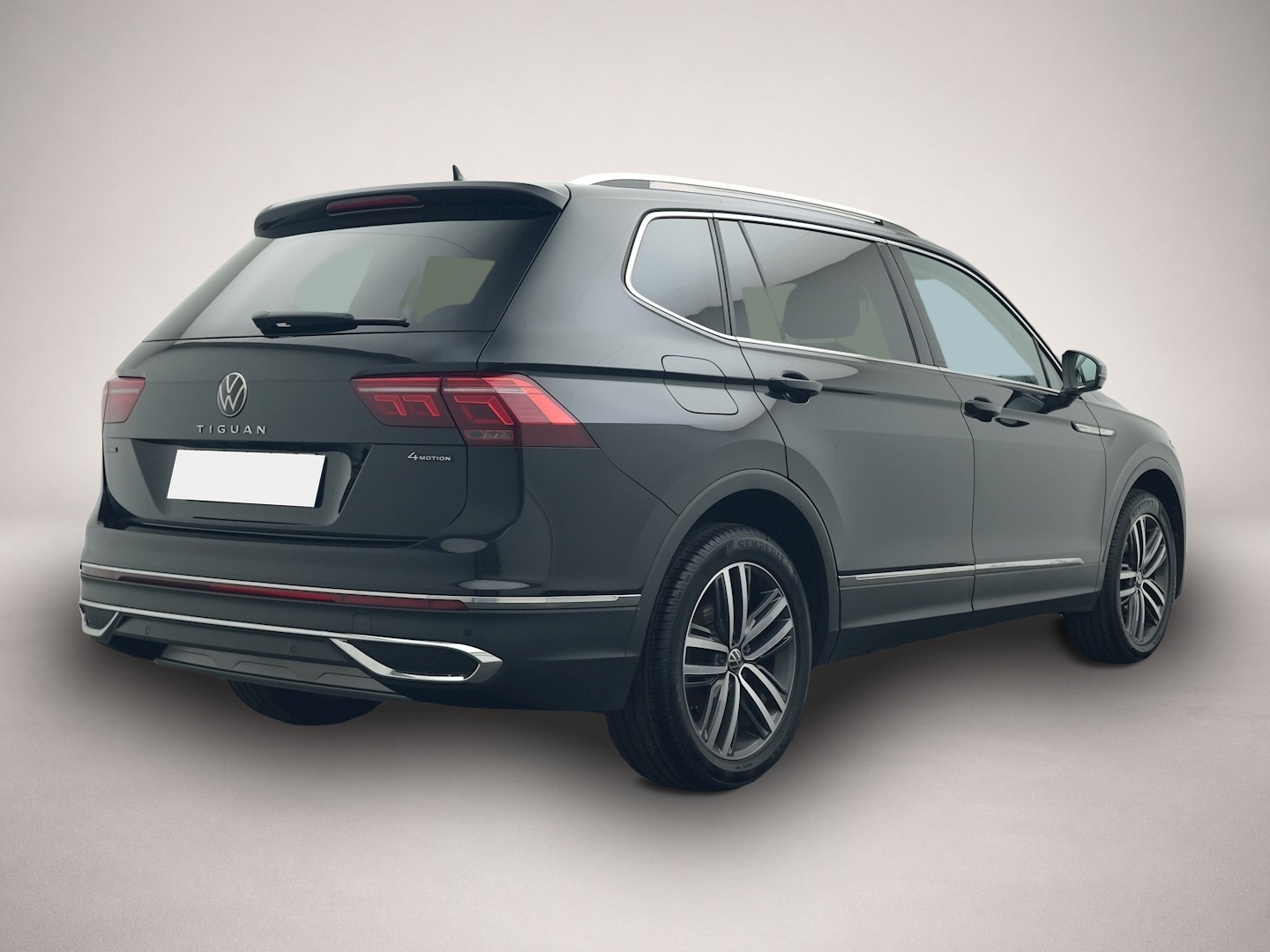 Volkswagen Tiguan Allspace (03/2023, Benzin)