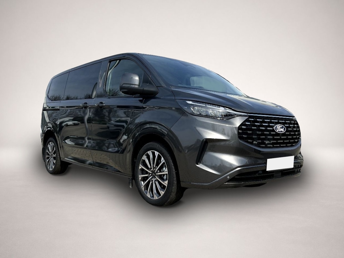 Ford Tourneo Custom (10/2025, Diesel)