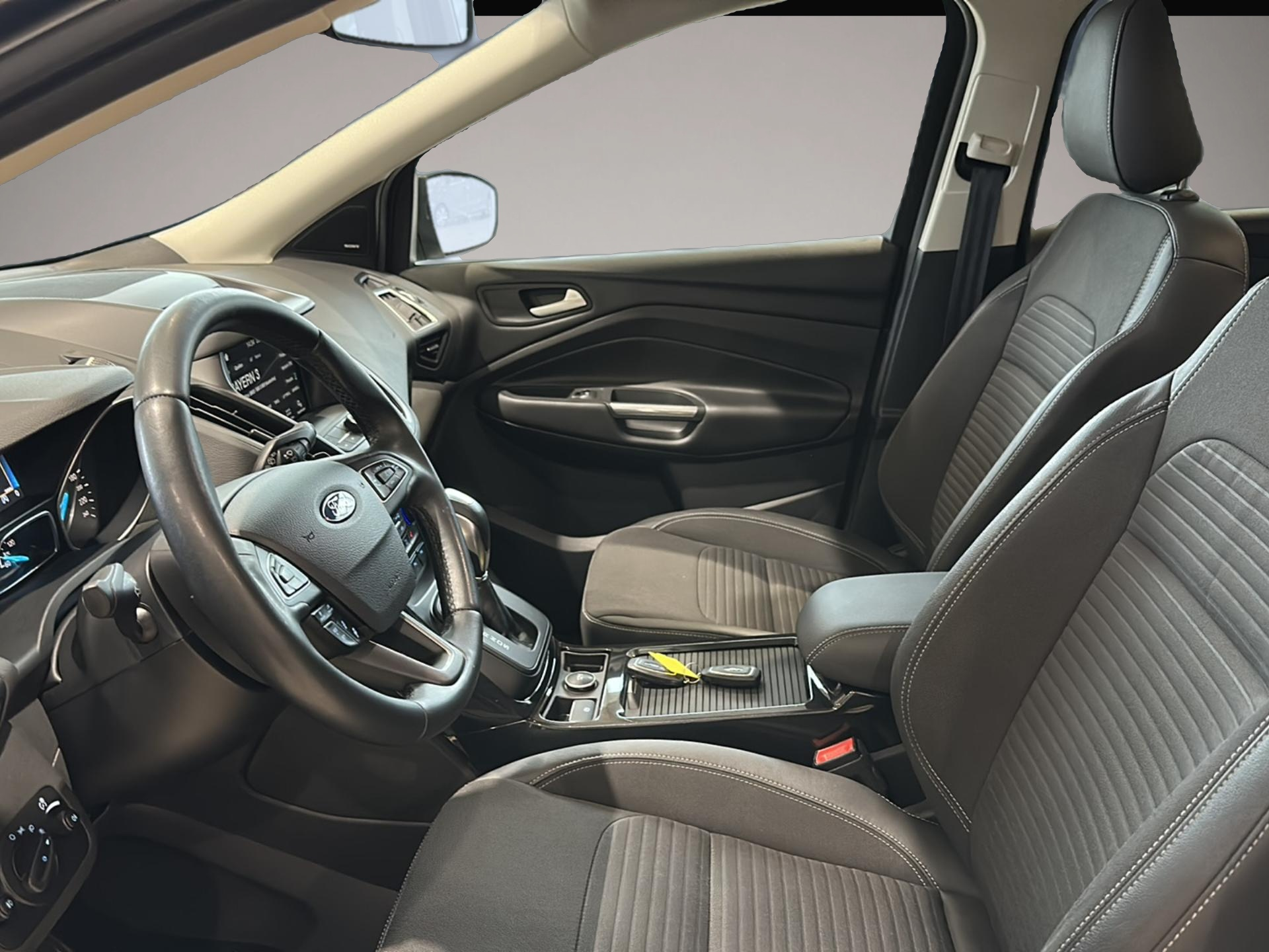 Ford Kuga (11/2018, Benzin)