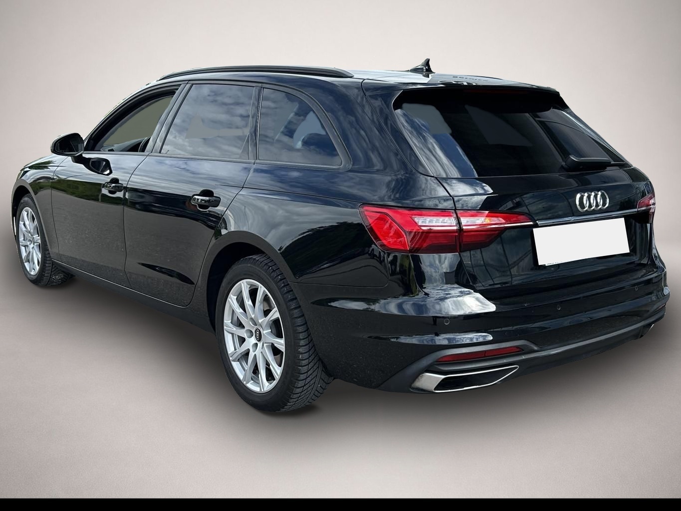 Audi A4 (08/2022, )