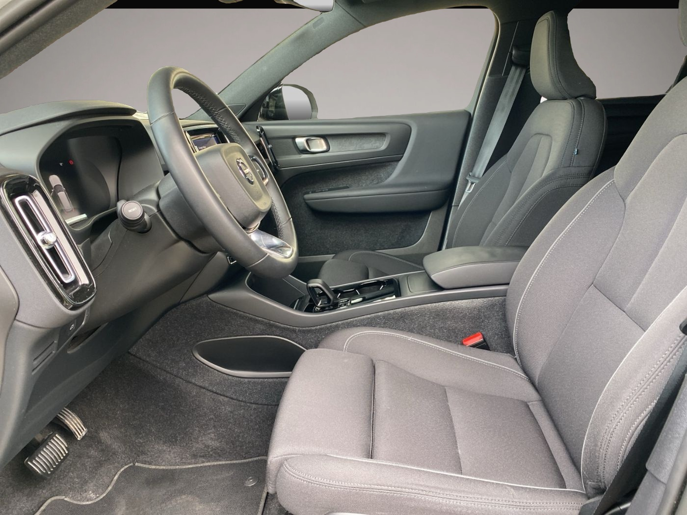 Volvo XC40 (12/2022, ELECTRIC)