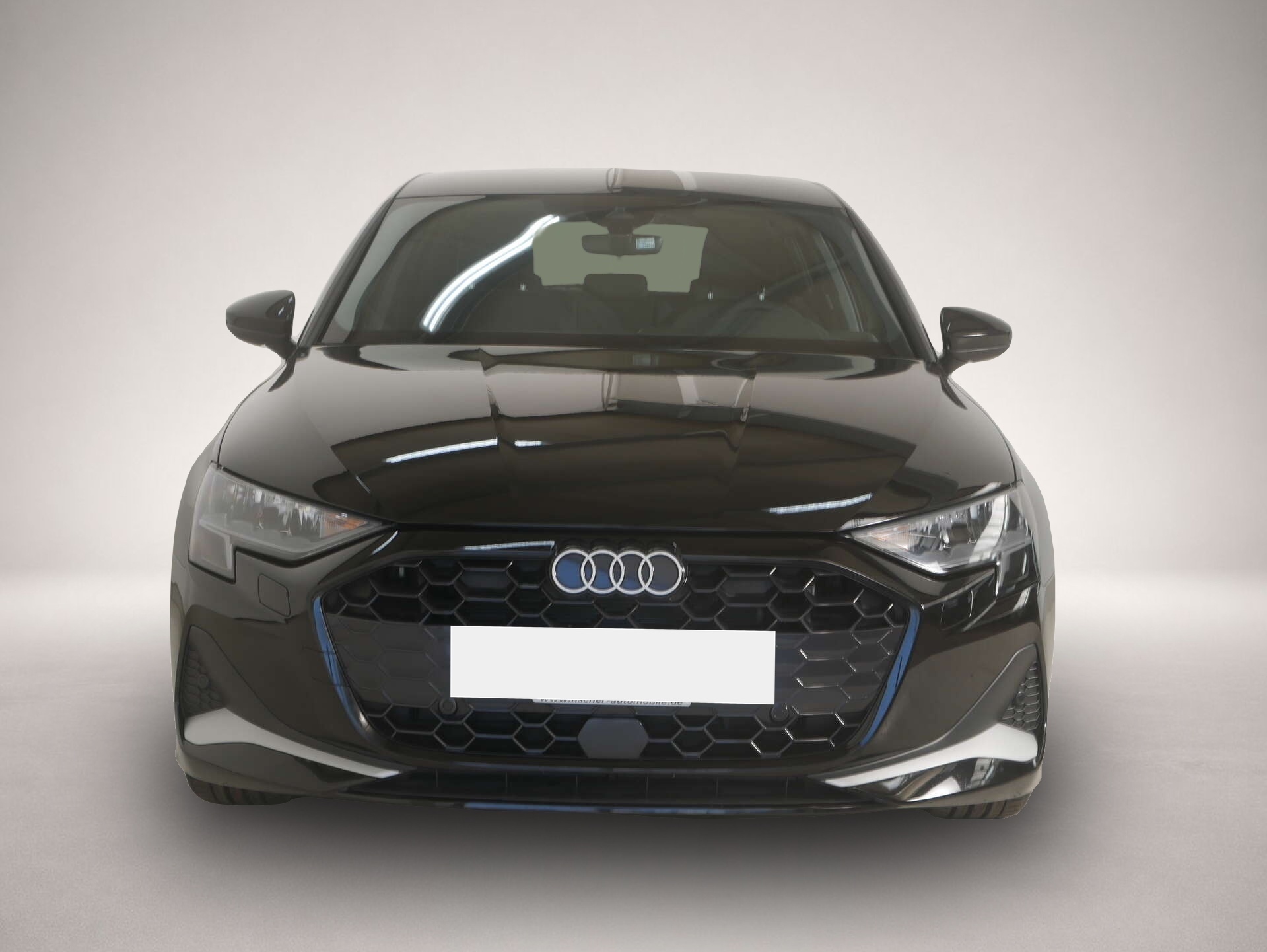 Audi A3 (08/2025, Benzin)