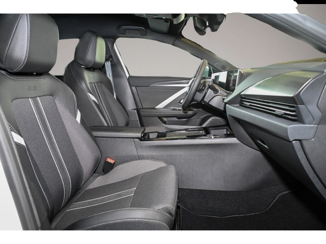 Opel Astra (10/2024, Benzin)