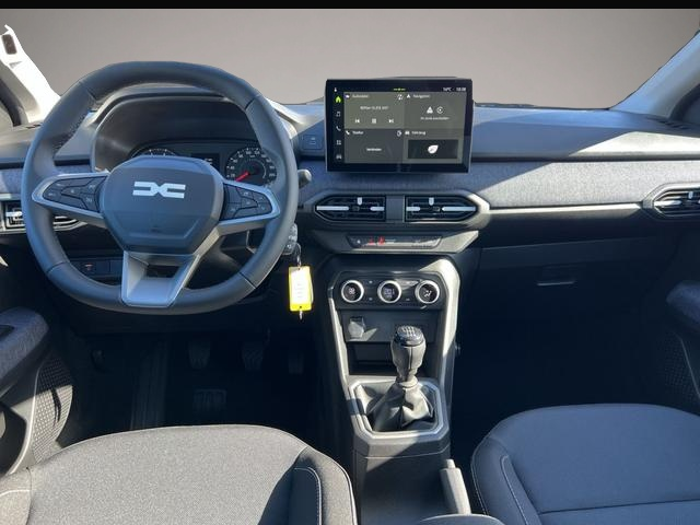 Dacia Sandero, image 3 of 4