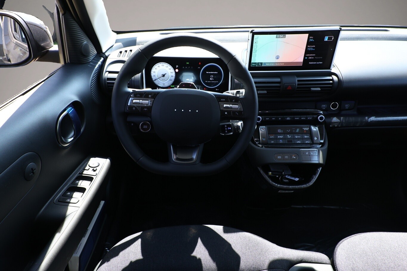 Hyundai INSTER (06/2026, ELECTRIC)