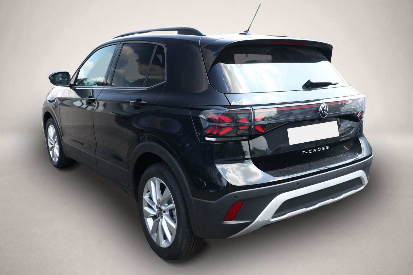 Volkswagen T-Cross (06/2026, Benzin)