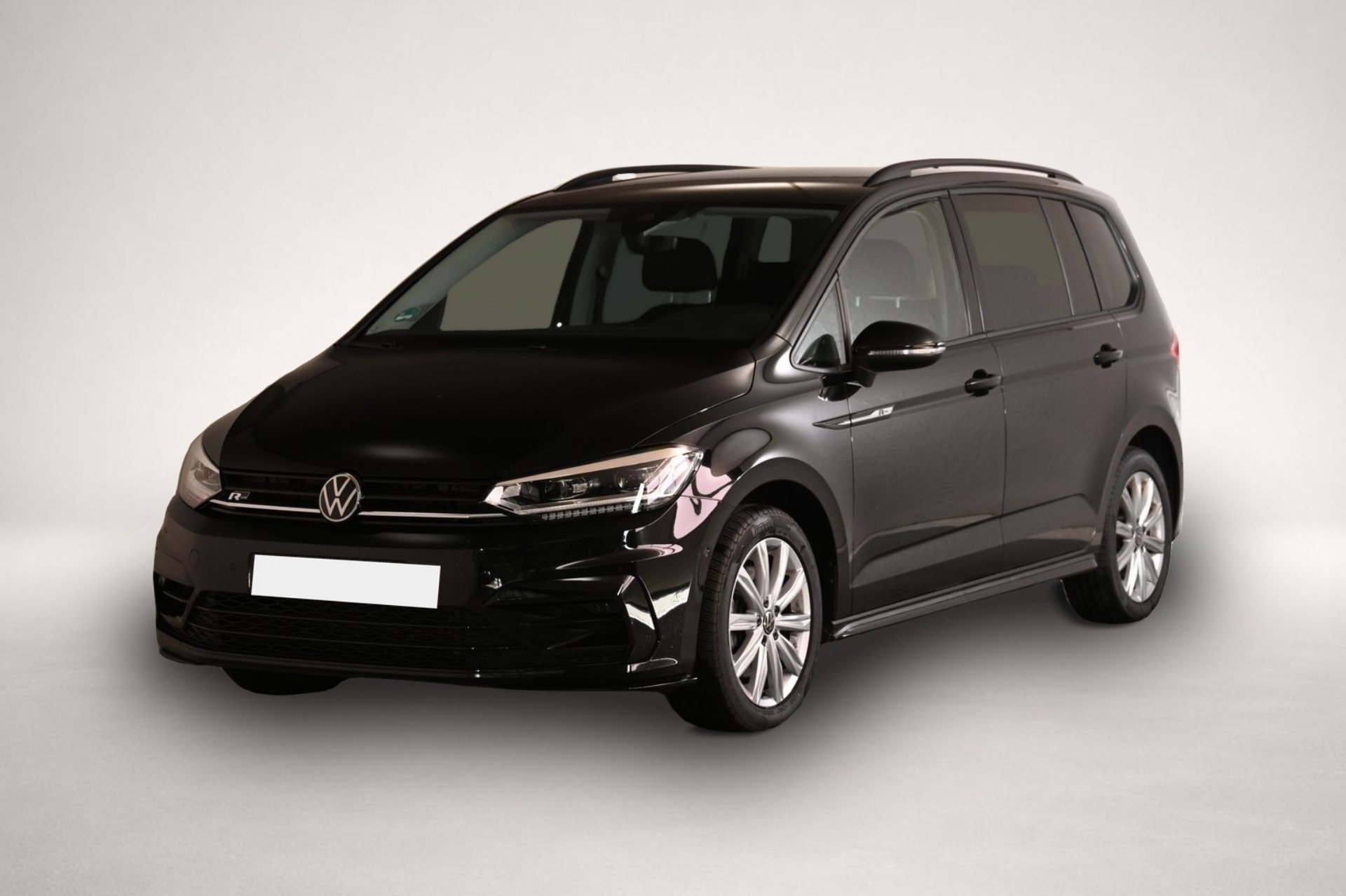 Volkswagen Touran (12/2025, Benzin)