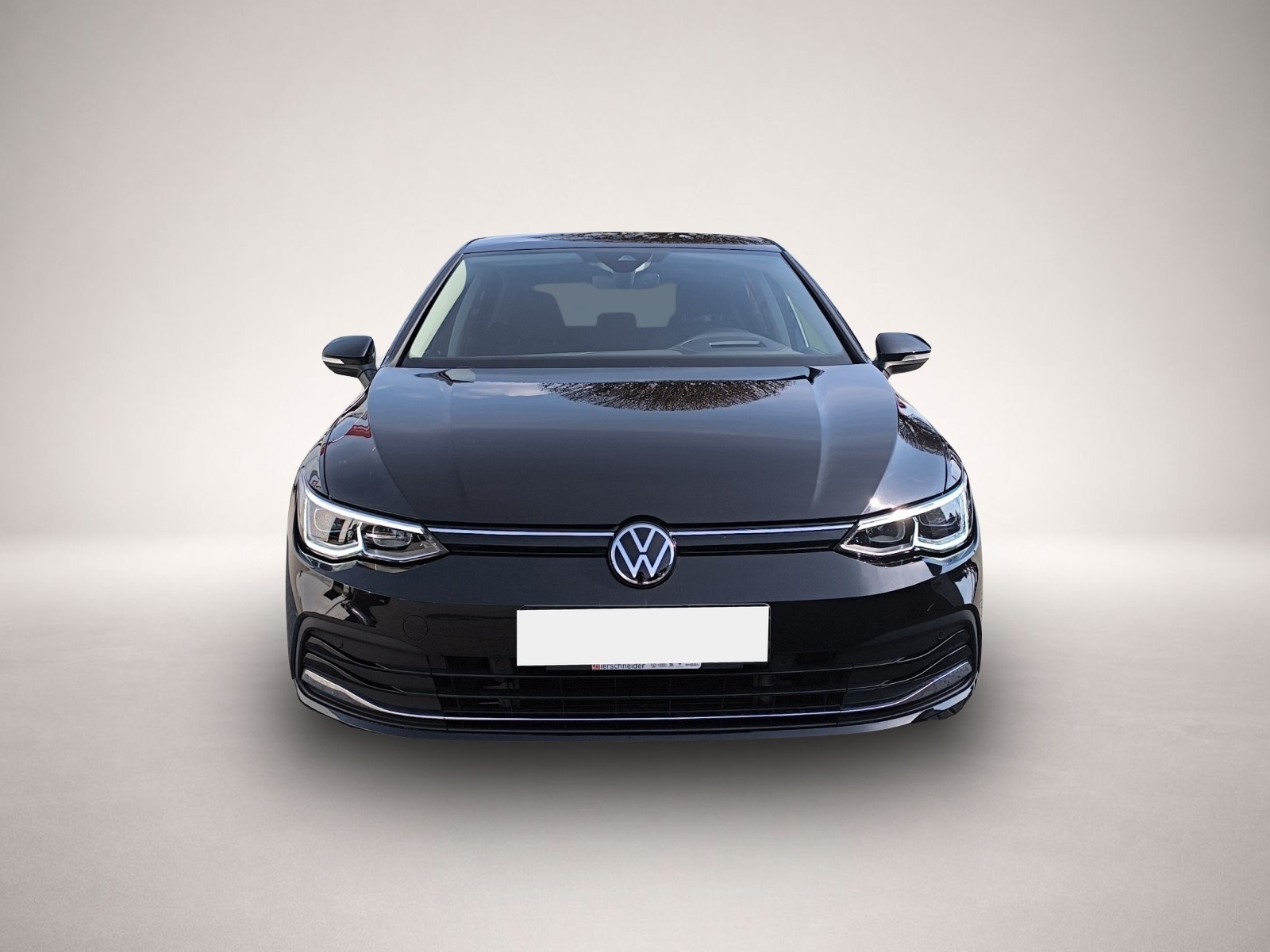 Volkswagen Golf (01/2023, Benzin)