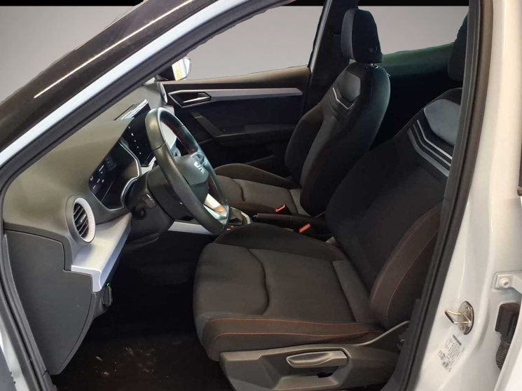 Seat Arona (05/2023, Benzin)
