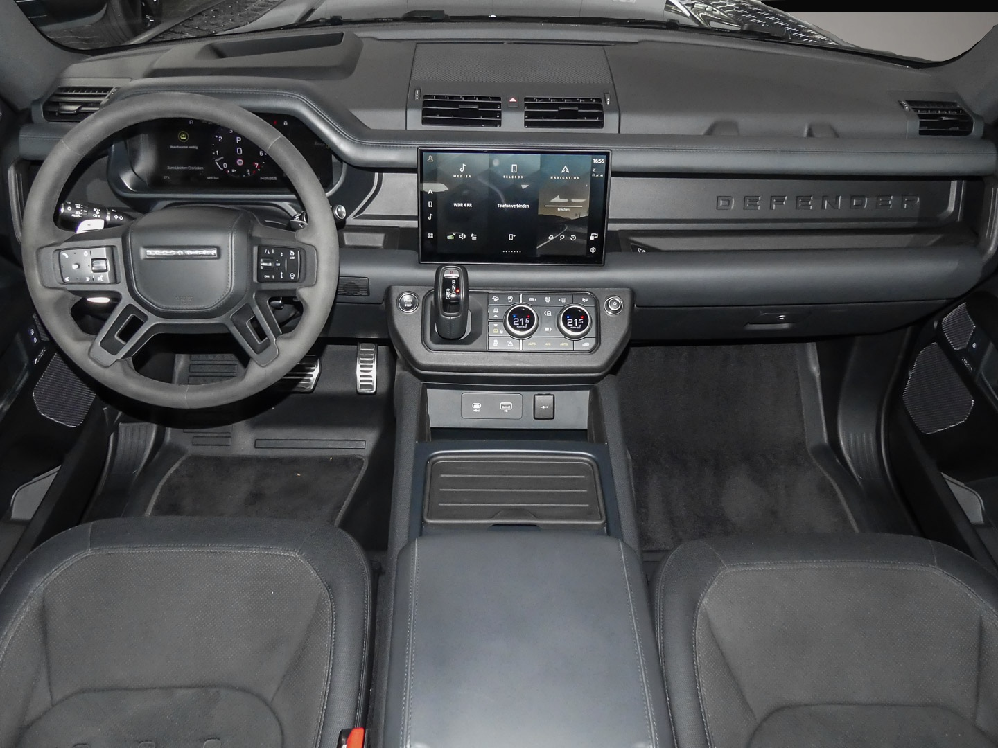 Land-Rover Defender (03/2023, Benzin)