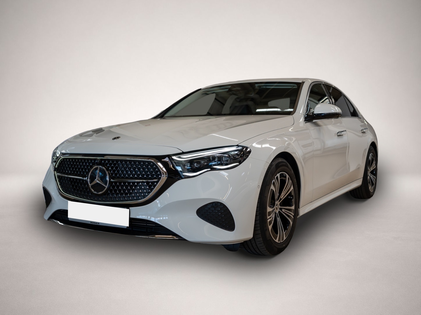 Mercedes-Benz E 220 (02/2025, Diesel)