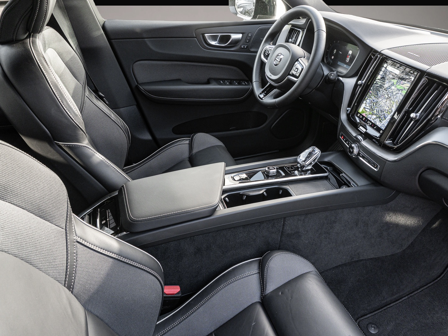 Volvo XC60 (10/2023, Diesel)