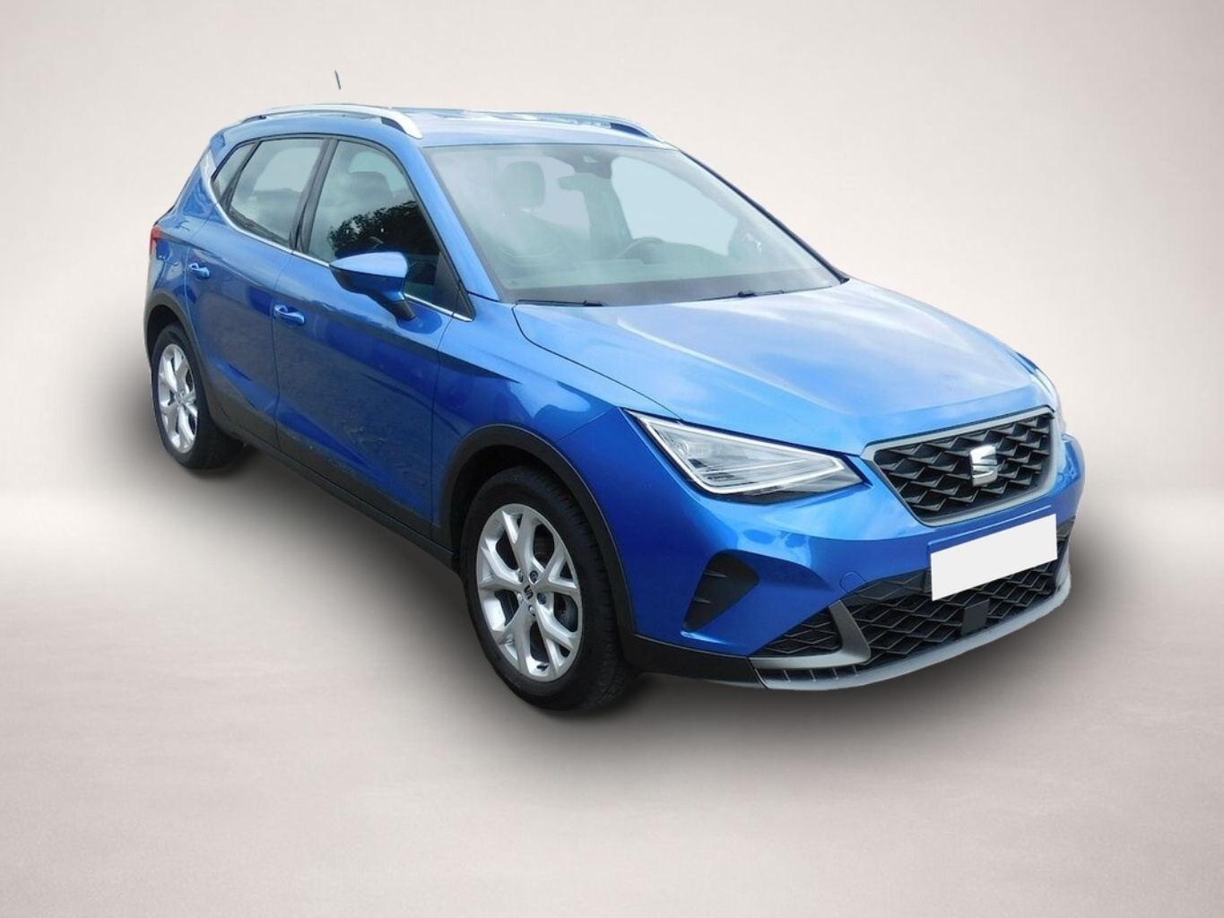 Seat Arona (04/2024, Benzin)