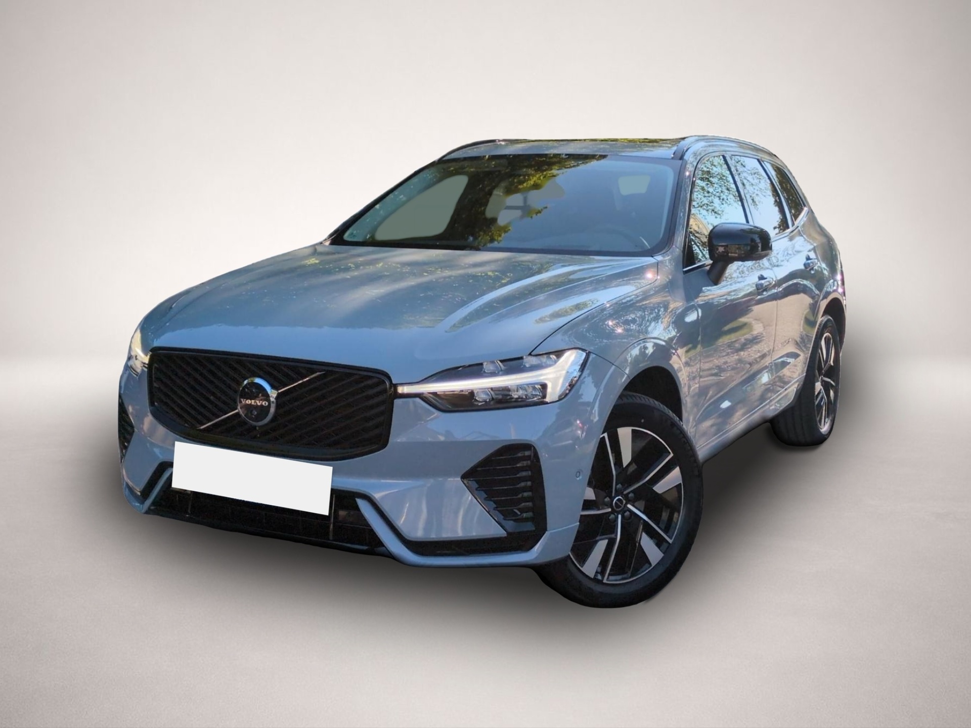 Volvo XC60 (12/2025, Benzin)