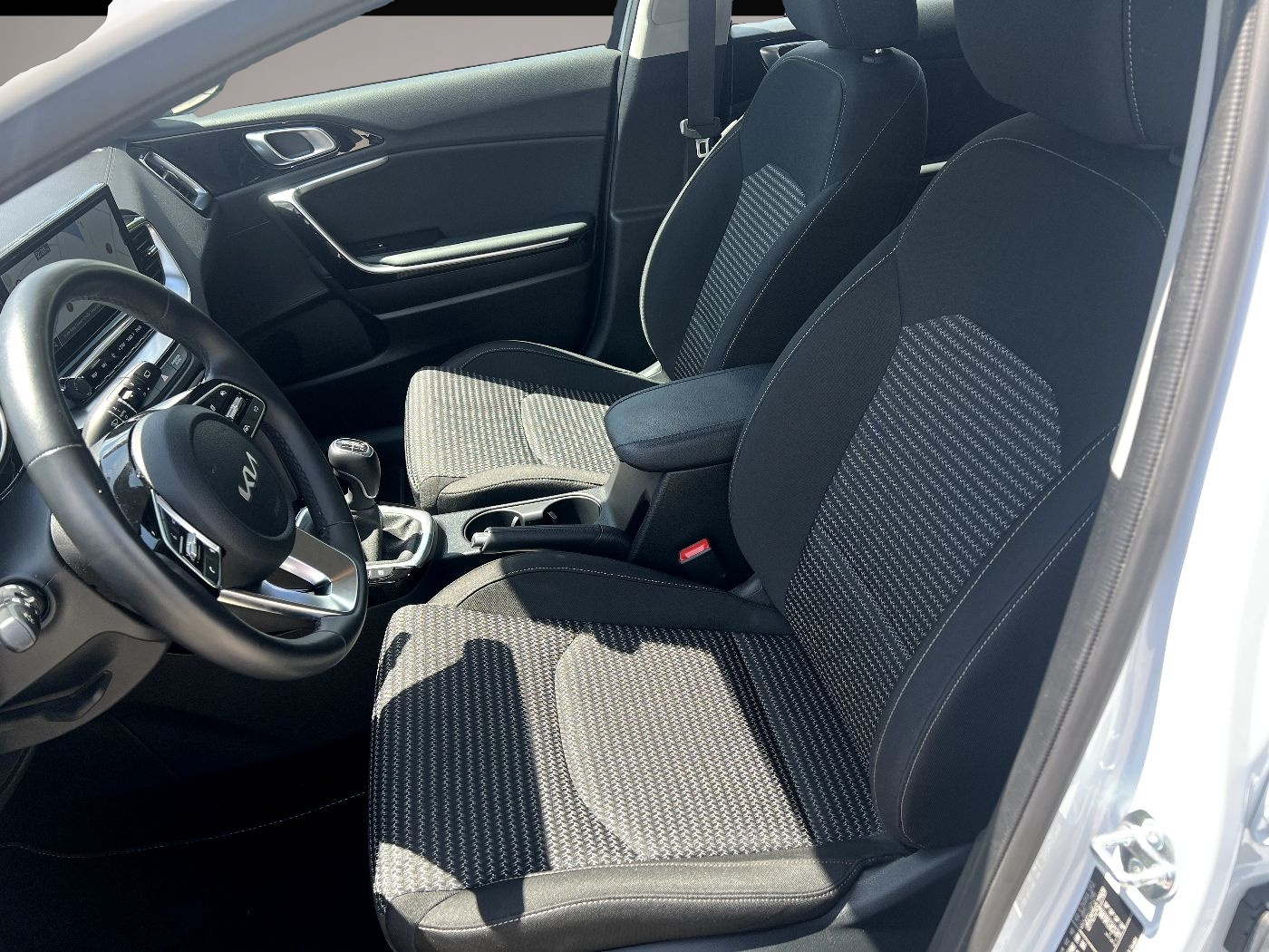 KIA cee'd / Ceed (09/2024, )