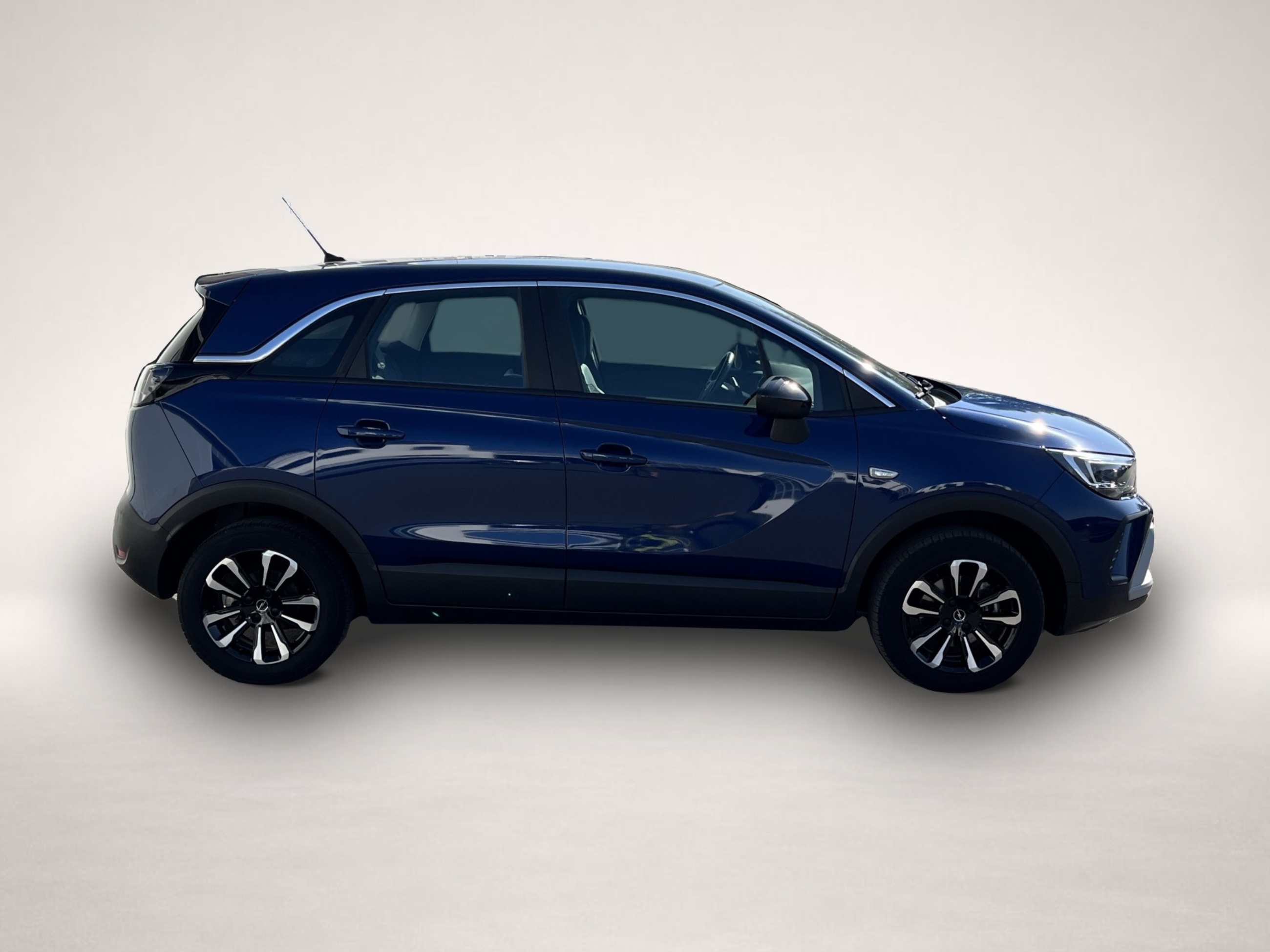 Opel Crossland (X) (12/2022, Benzin)
