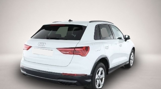 Audi Q3 (09/2025, Benzin)