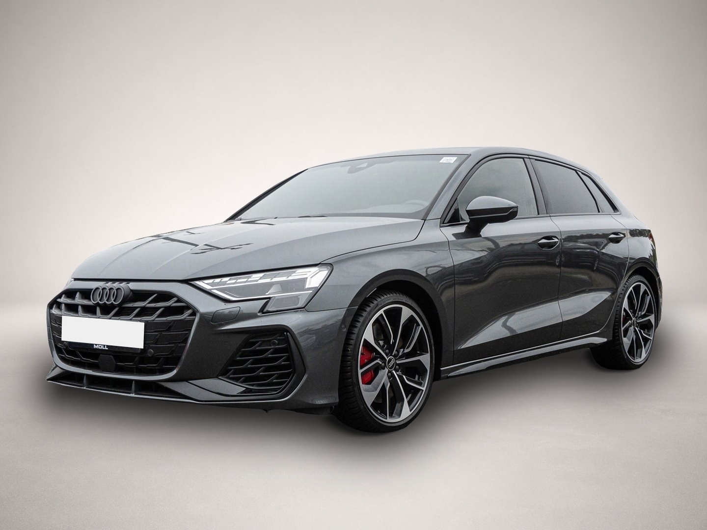 Audi quattro (03/2025, Benzin)