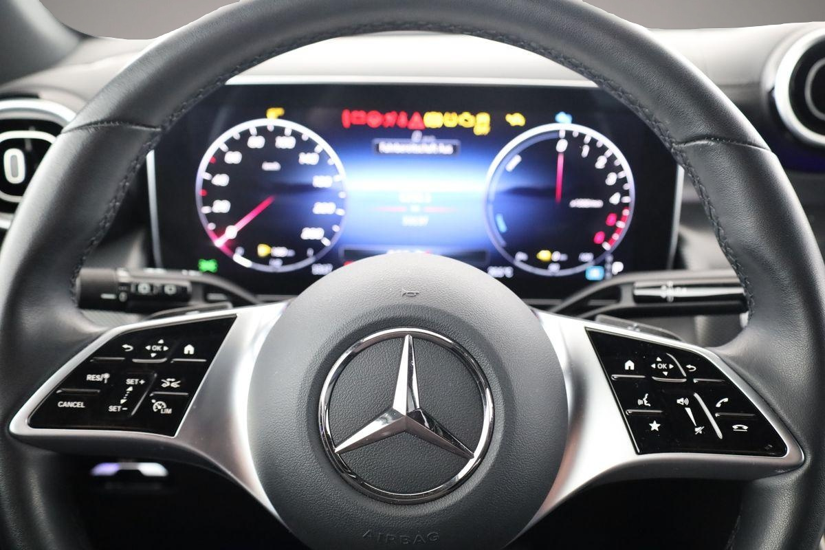 Mercedes-Benz GLC 300 (02/2024, Hybrid (Diesel/Elektro))