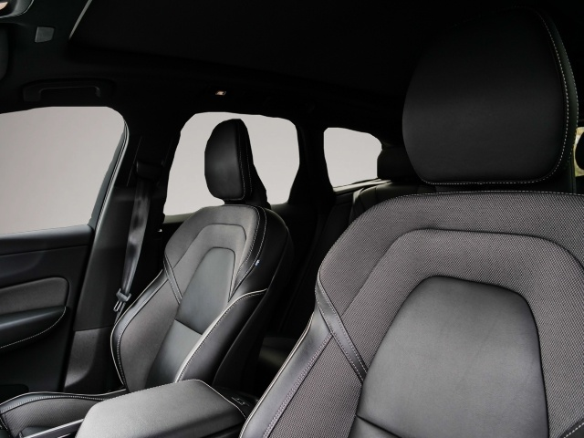 Volvo XC60 (03/2023, Hybrid (Benzin/Elektro))
