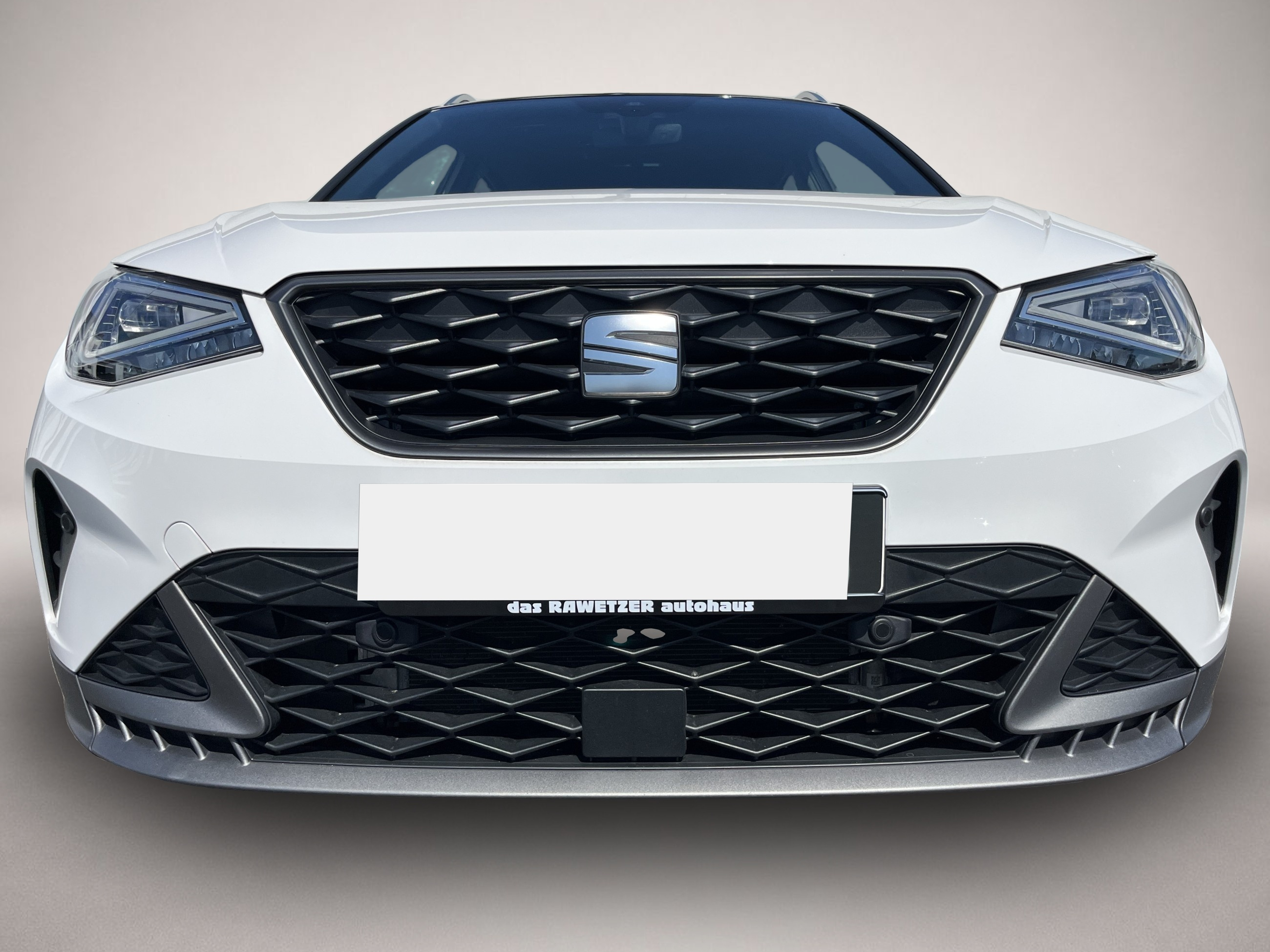 Seat Arona (04/2022, Benzin)