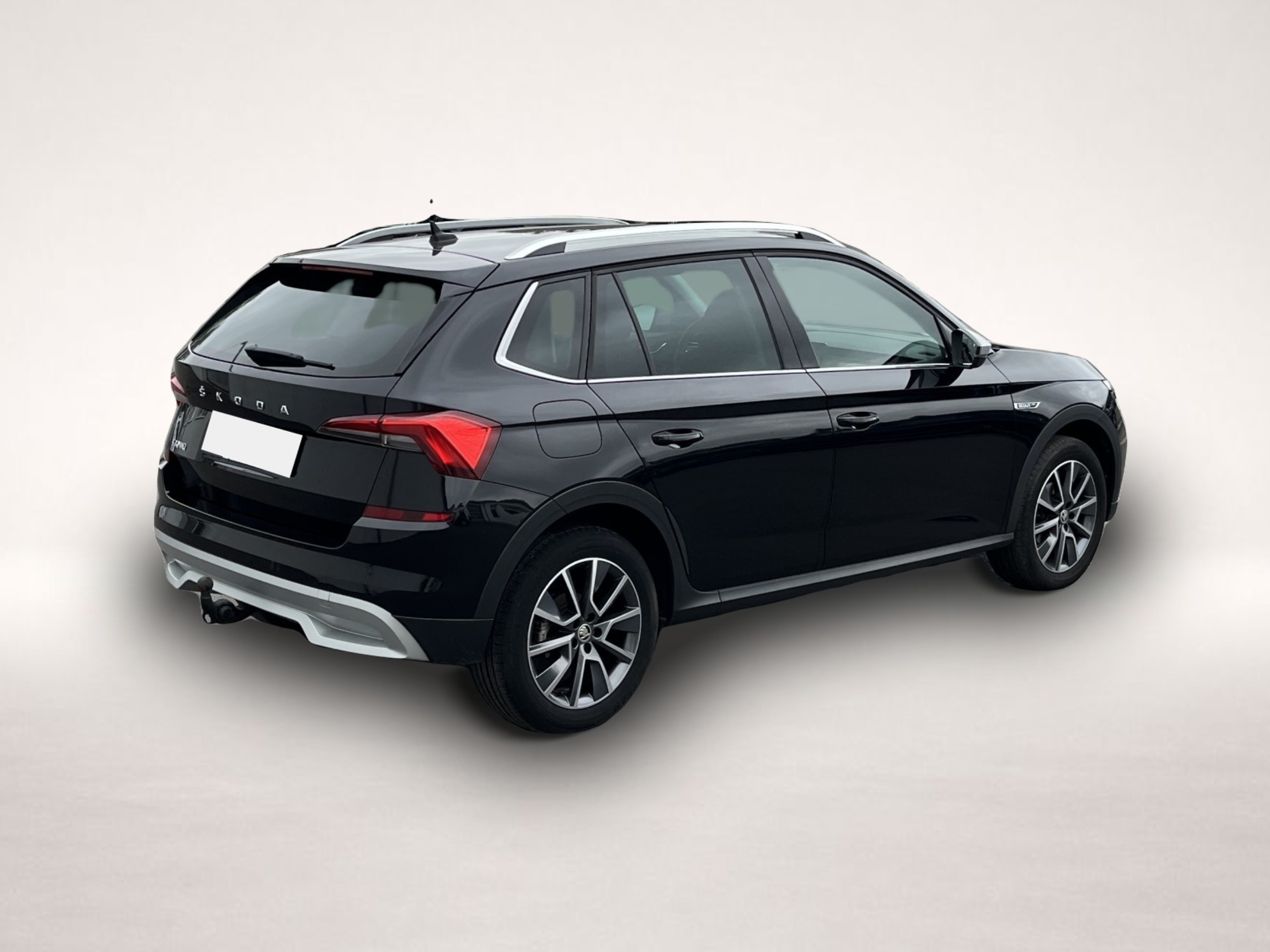 Skoda Kamiq (02/2023, Benzin)