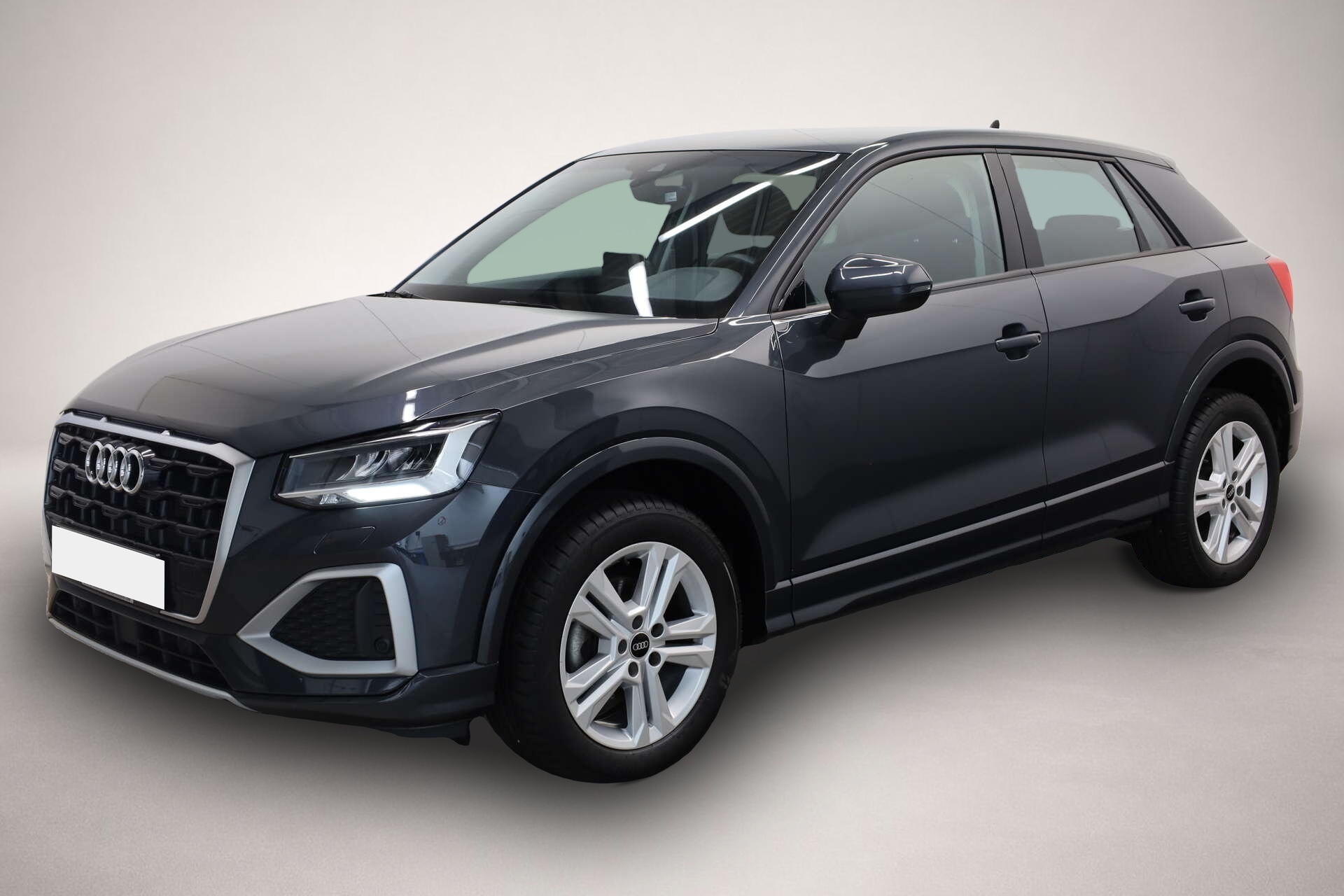 Audi Q2 (11/2024, Benzin)