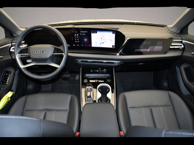 Audi A6 (07/2025, Benzin)
