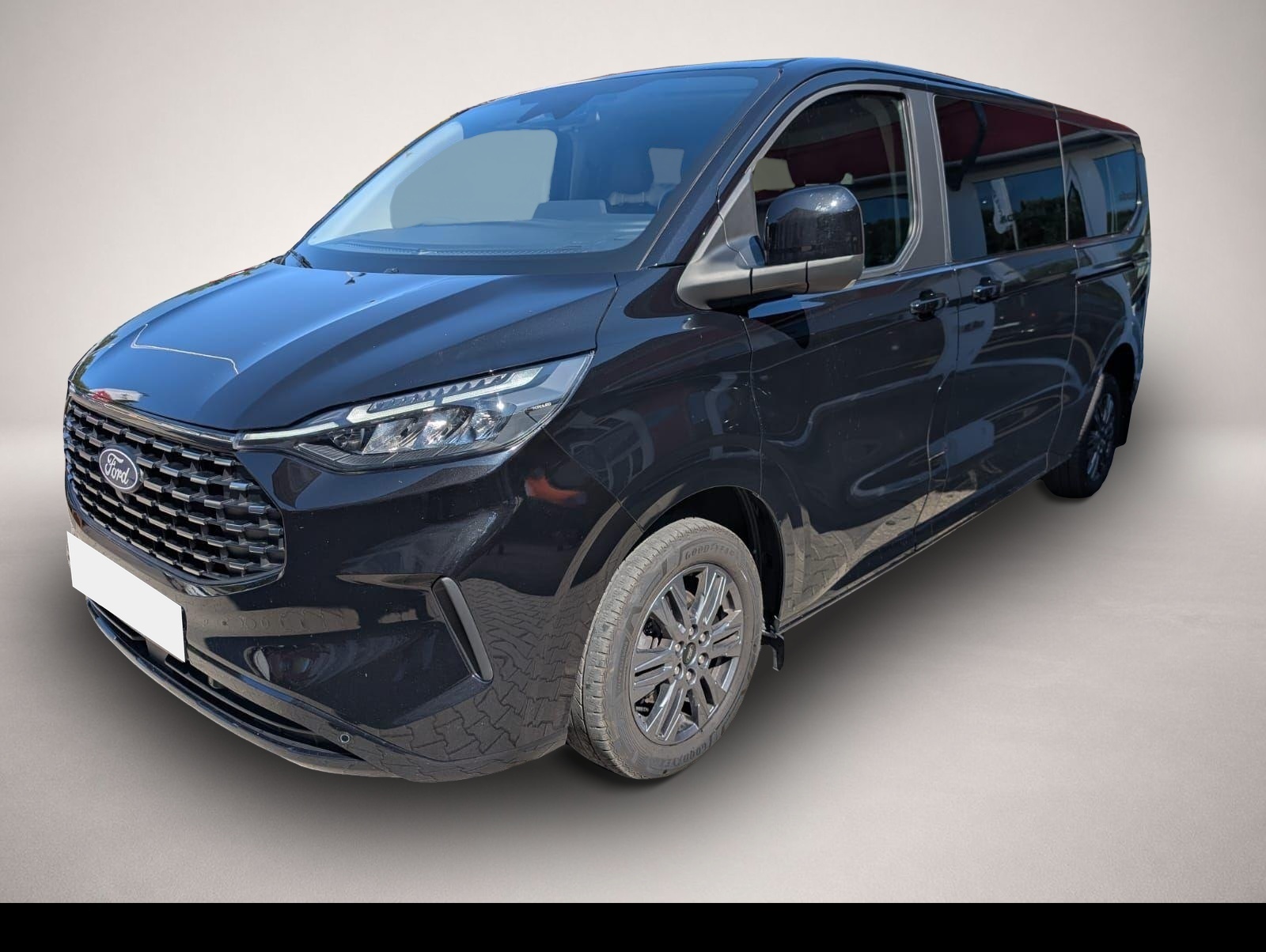 Ford Tourneo Custom (07/2025, Diesel)