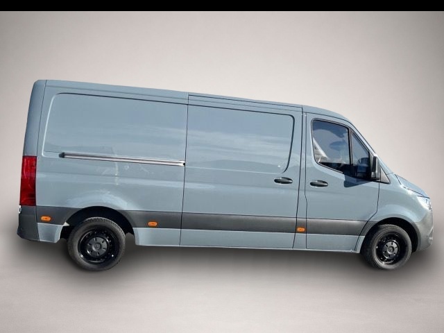 Mercedes-Benz Other (12/2023, Diesel)