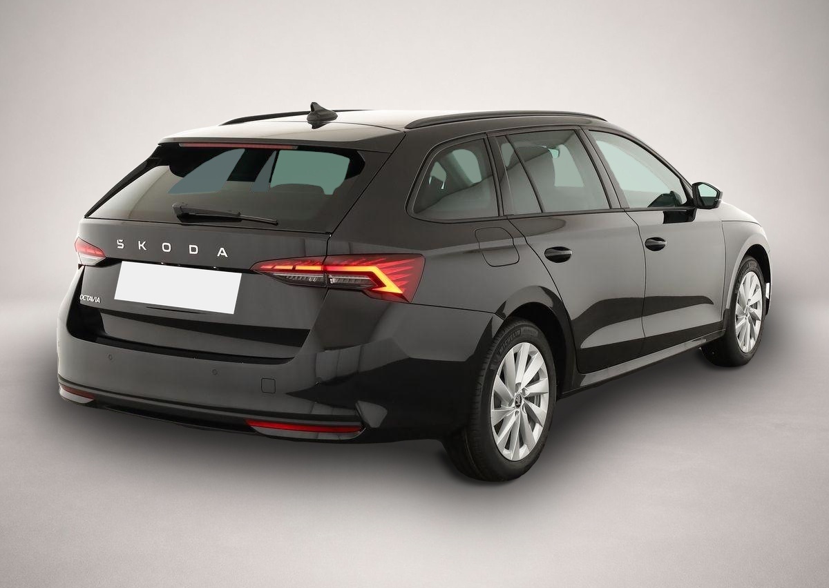 Skoda Octavia (06/2026, Benzin)